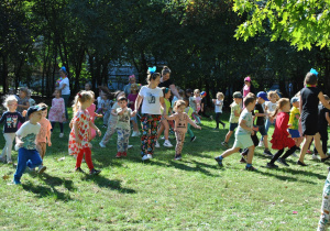 Dzień Przedszkolaka. Wspólne tańce.