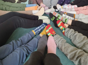 Dzień kolorowej skarpetki