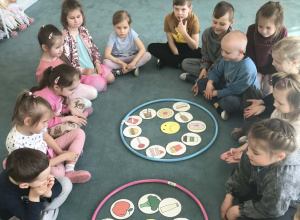Zajęcia o zdrowym żywieniu: soki owocowo-warzywne